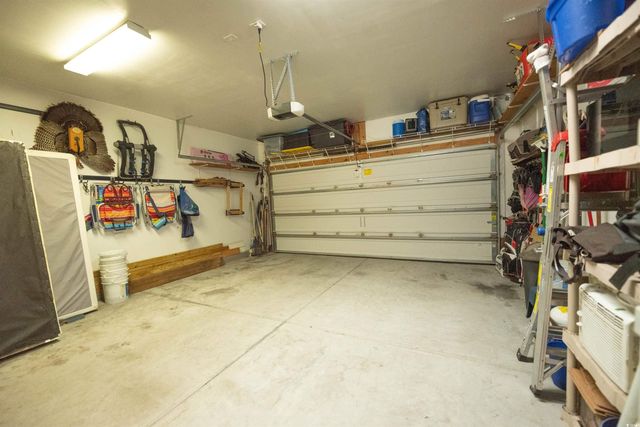 209 Golden Oaks Dr., Murrells Inlet, SC 29576