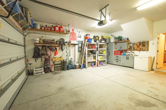 209 Golden Oaks Dr., Murrells Inlet, SC 29576