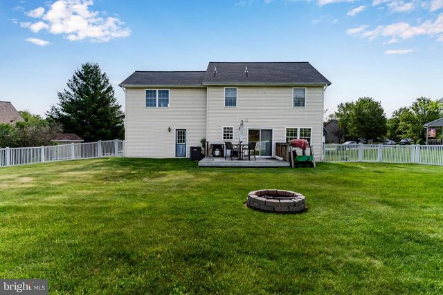 117 WOODVIEW, Mount Holly Springs, PA 17065