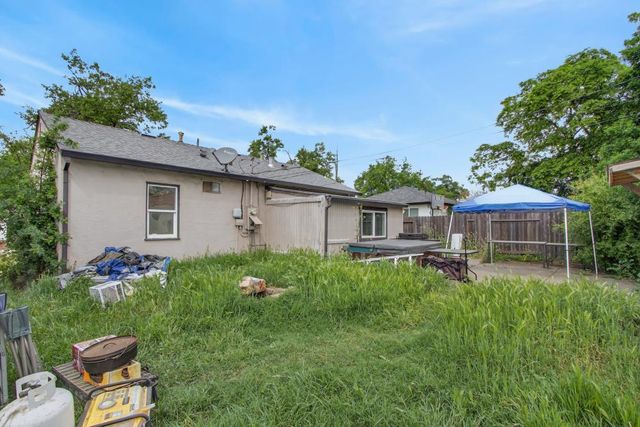 5312 Rockwell Rd, North Highlands, CA 95660