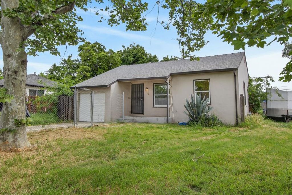 5312 Rockwell Rd, North Highlands, CA 95660