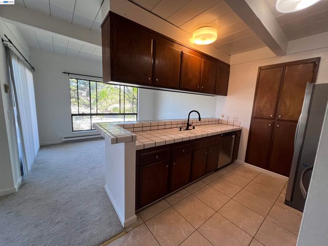 39139 Argonaut Way 202, Fremont, CA 94538