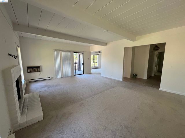 39139 Argonaut Way 202, Fremont, CA 94538