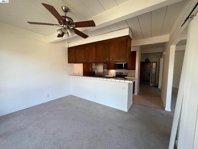 39139 Argonaut Way 202, Fremont, CA 94538