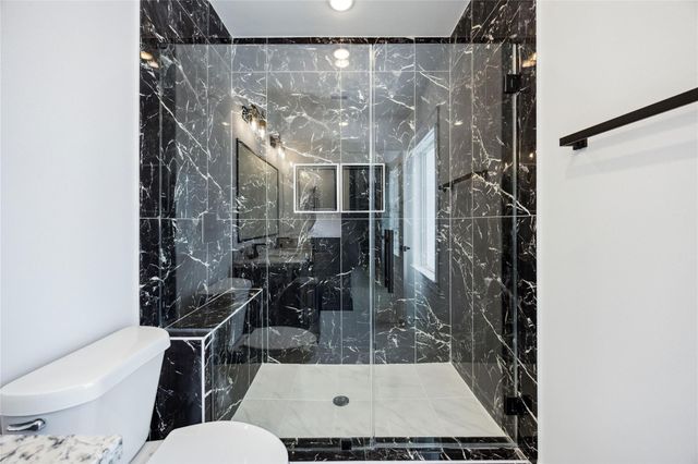 4601 Newberry Street A, Houston, TX 77051