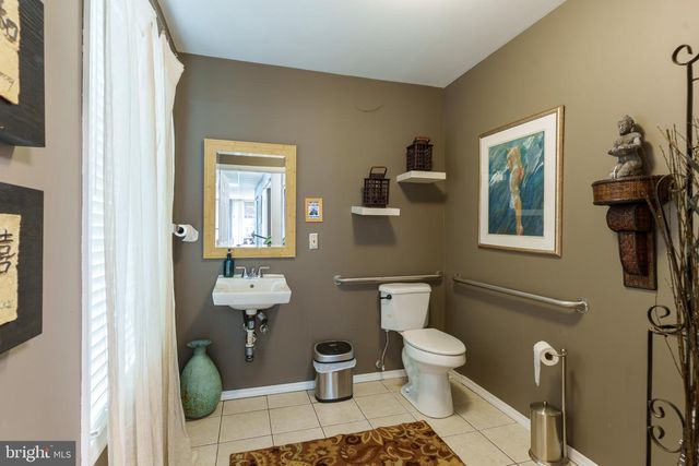 117 HADDON AVE, Haddon Twp, NJ 08108