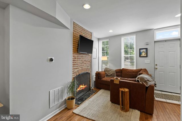 1930 LIGHT ST, Baltimore, MD 21230