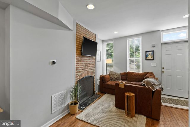 1930 LIGHT ST, Baltimore, MD 21230