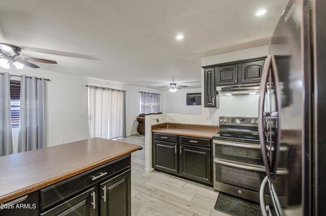 8315 W CORDES Road, Tolleson, AZ 85353