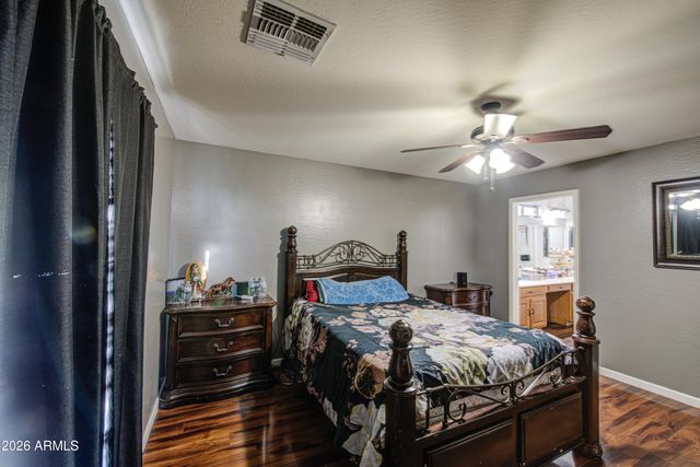 8315 W CORDES Road, Tolleson, AZ 85353