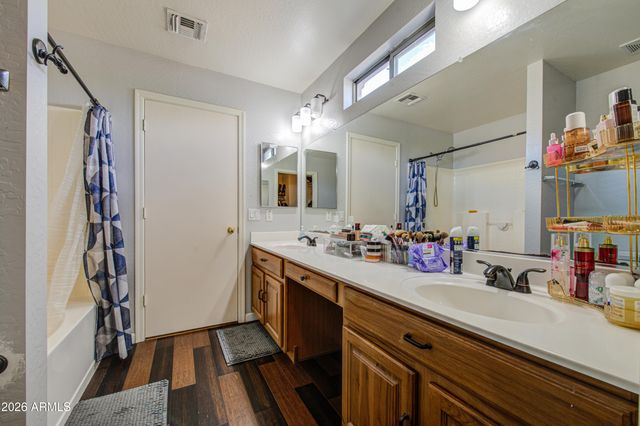 8315 W CORDES Road, Tolleson, AZ 85353