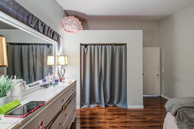 8315 W CORDES Road, Tolleson, AZ 85353