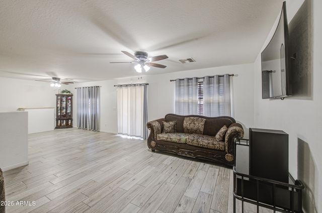 8315 W CORDES Road, Tolleson, AZ 85353