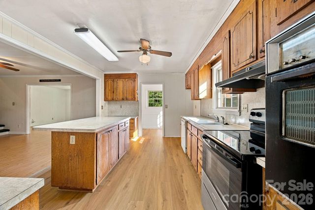 7416 Folger Drive, Charlotte, NC 28226