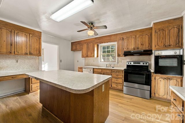 7416 Folger Drive, Charlotte, NC 28226