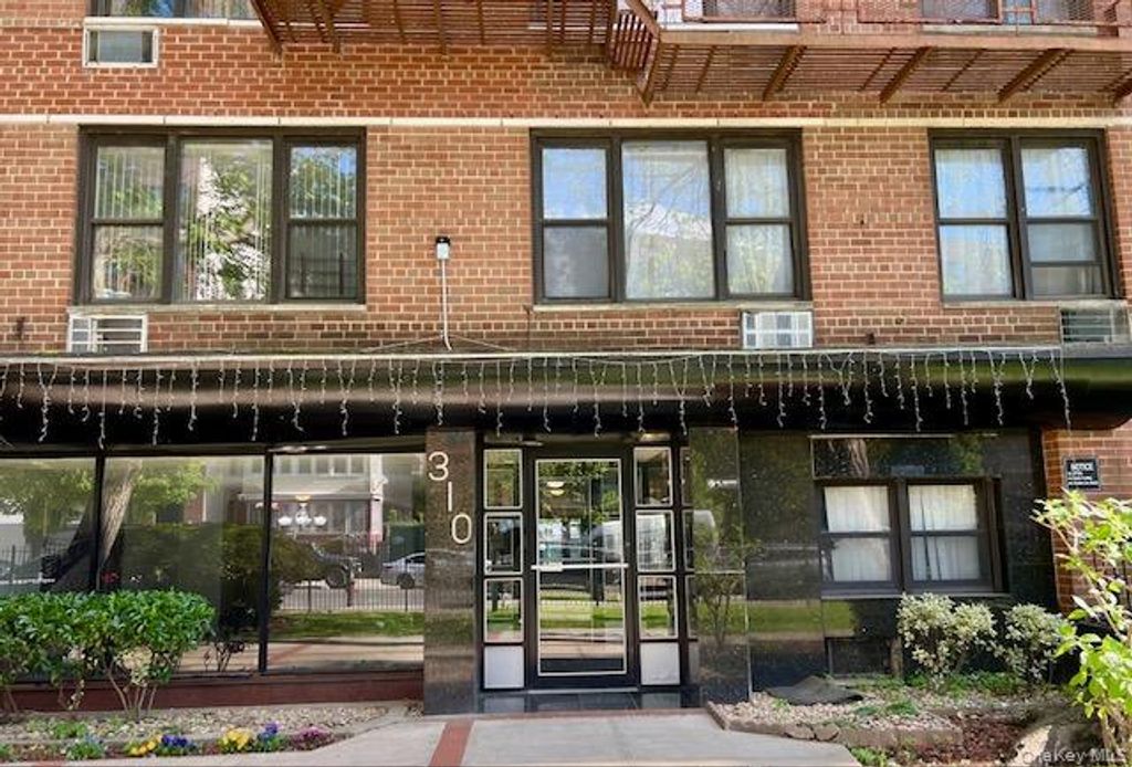 310 Lenox Road 4U, Brooklyn, NY 11226