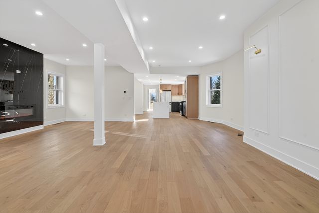 17 Franklin Avenue, River Forest, IL 60305