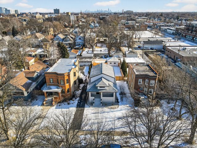 17 Franklin Avenue, River Forest, IL 60305