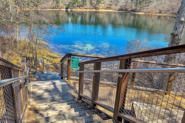 5 Maple Lane, Brewster, MA 02631