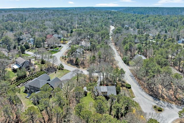 5 Maple Lane, Brewster, MA 02631