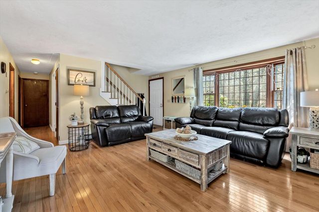 5 Maple Lane, Brewster, MA 02631