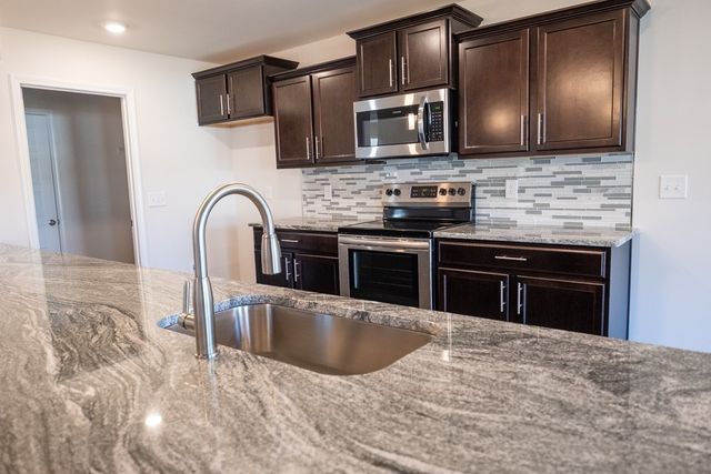 12 Persinger Place, Clarksville, TN 37042