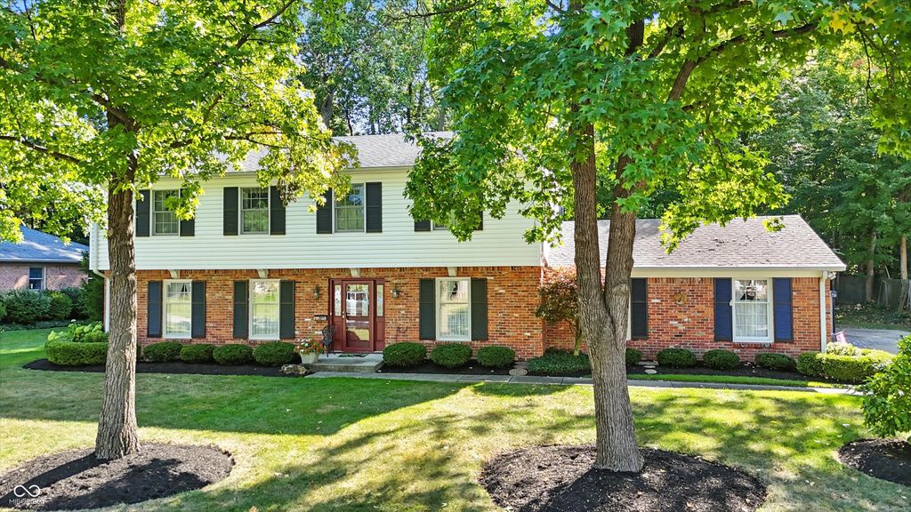 11219 Rolling Springs Drive, Carmel, IN 46033