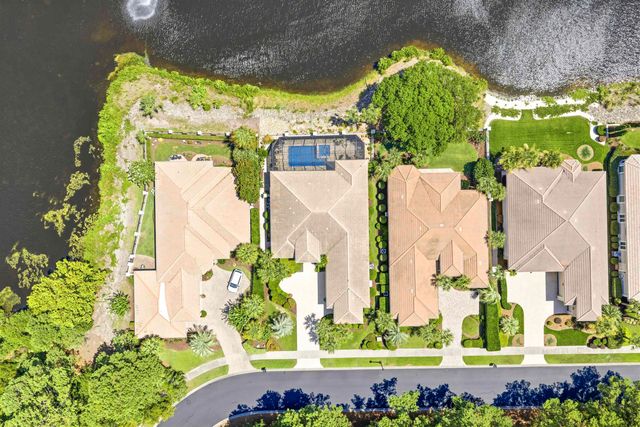 8572 Rosano Circle, Myrtle Beach, SC 29579