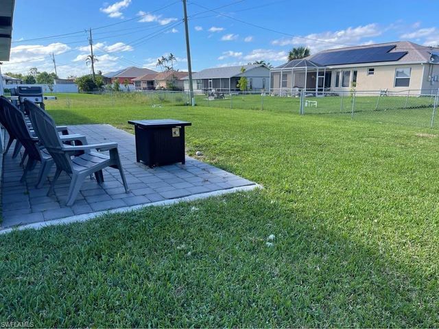 1229 SW 29th TER, Cape Coral, FL 33914