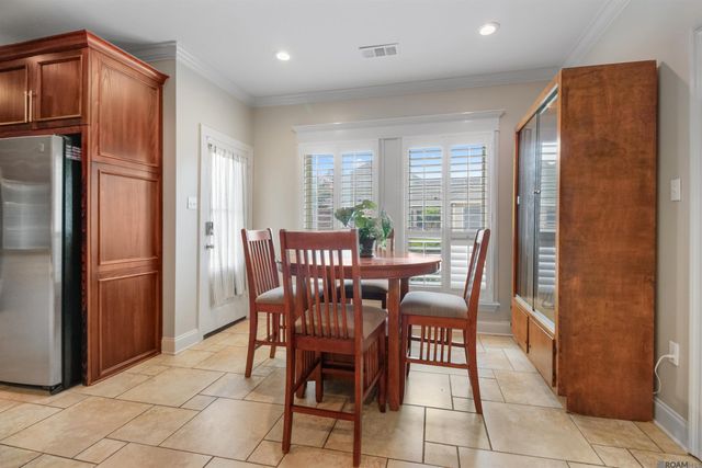 8768 Wyeth Dr, Denham Springs, LA 70706