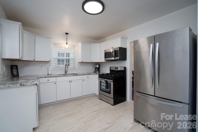 3227 Mayfield Avenue, Charlotte, NC 28209