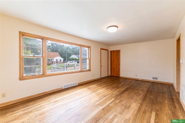 5314 N 48th Street, Omaha, NE 68104