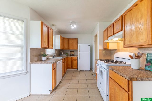 5314 N 48th Street, Omaha, NE 68104