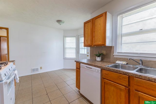 5314 N 48th Street, Omaha, NE 68104