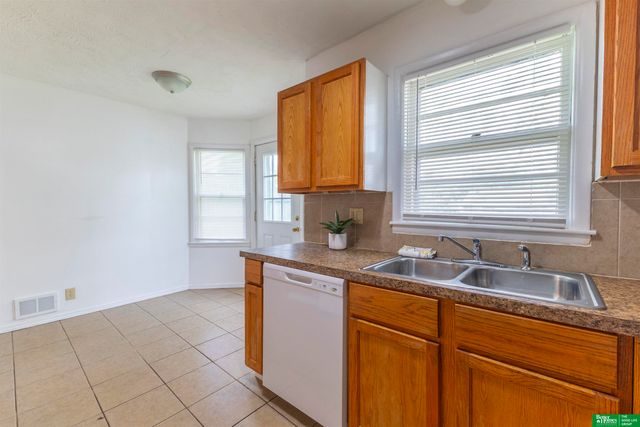 5314 N 48th Street, Omaha, NE 68104