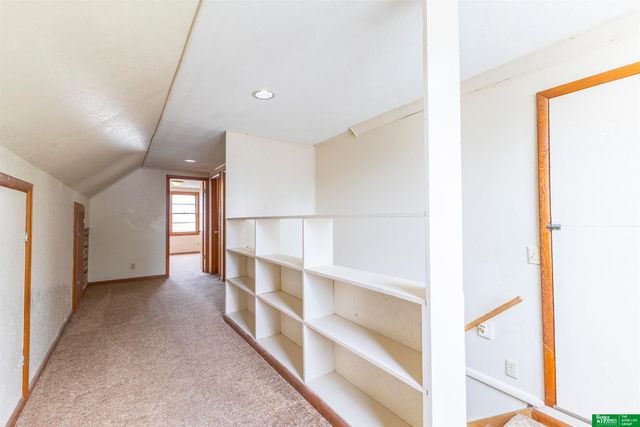 5314 N 48th Street, Omaha, NE 68104