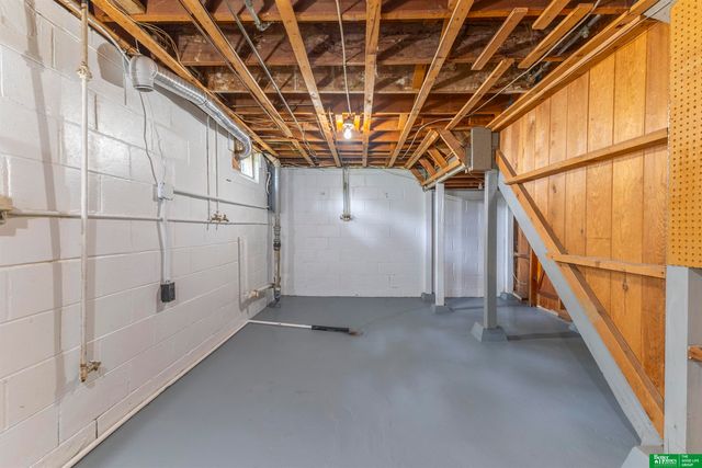 5314 N 48th Street, Omaha, NE 68104