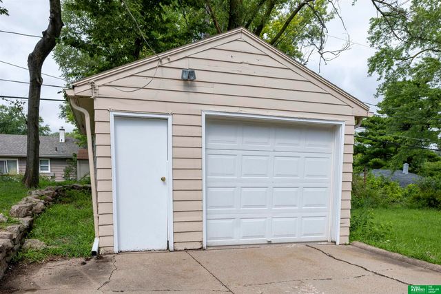 5314 N 48th Street, Omaha, NE 68104