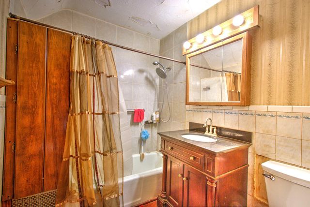 1900 Jackson Street NE, Minneapolis, MN 55418