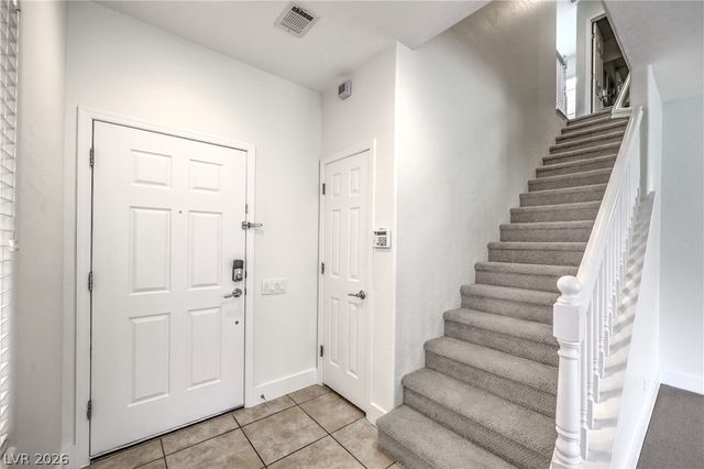 6848 Pipil Street, Las Vegas, NV 89166
