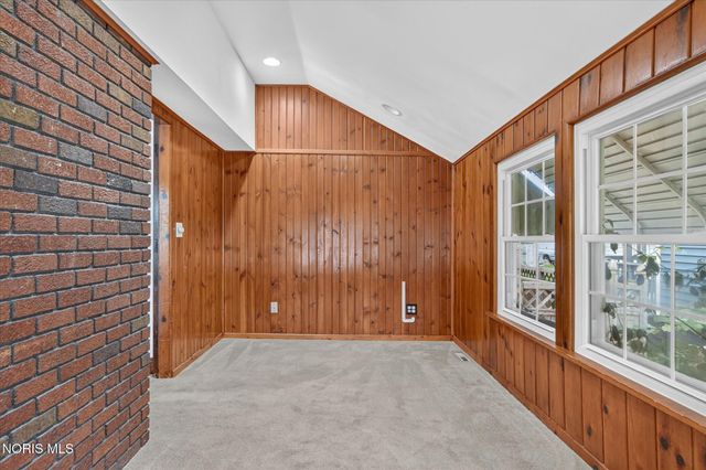 1831 Heatherdowns Boulevard, Toledo, OH 43614