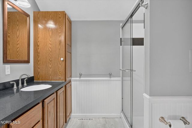 1831 Heatherdowns Boulevard, Toledo, OH 43614