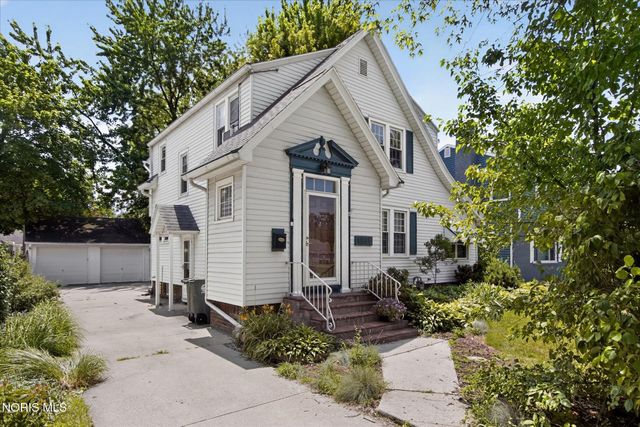 1831 Heatherdowns Boulevard, Toledo, OH 43614