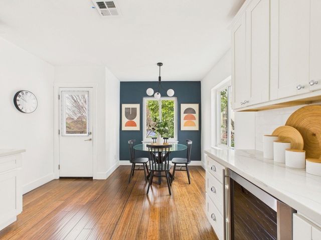 680 42nd St, Oakland, CA 94609