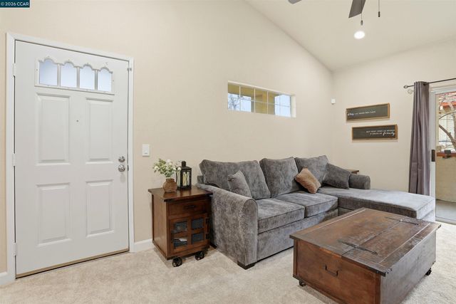 7020 Stagecoach Rd G, Dublin, CA 94568