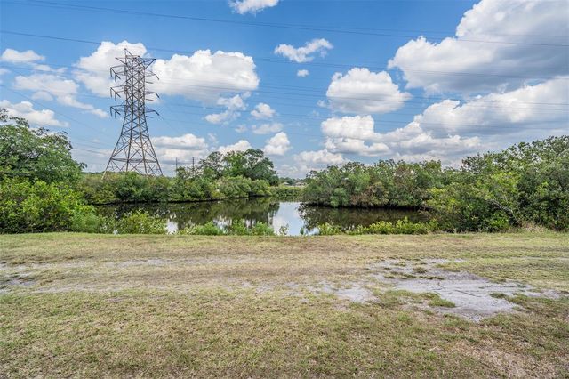 307 COUNTRY CLUB DRIVE, Oldsmar, FL 34677