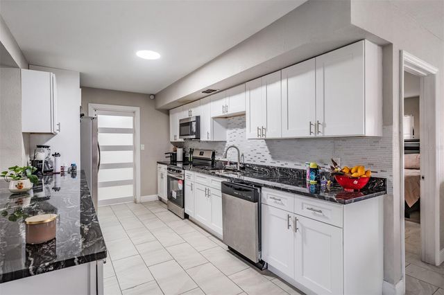 307 COUNTRY CLUB DRIVE, Oldsmar, FL 34677