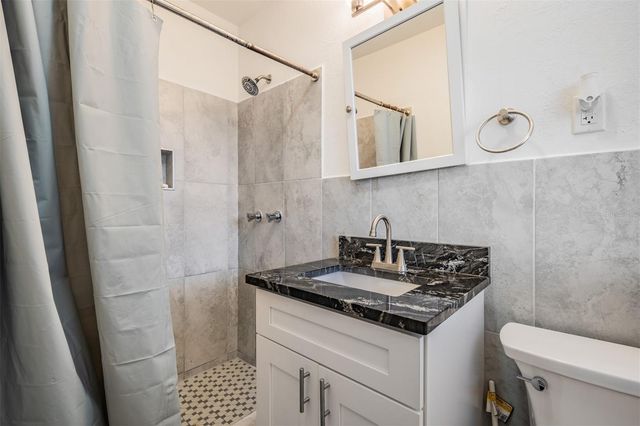 307 COUNTRY CLUB DRIVE, Oldsmar, FL 34677