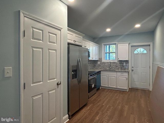 2033 N FULTON AVE, Baltimore, MD 21217