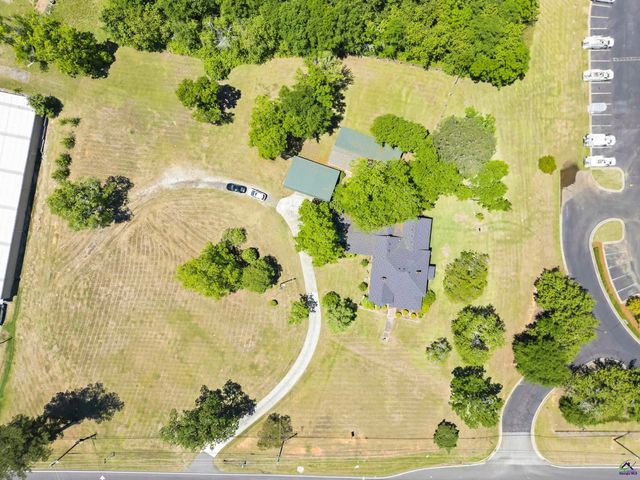6629 Hawkinsville Road, Macon, GA 31216